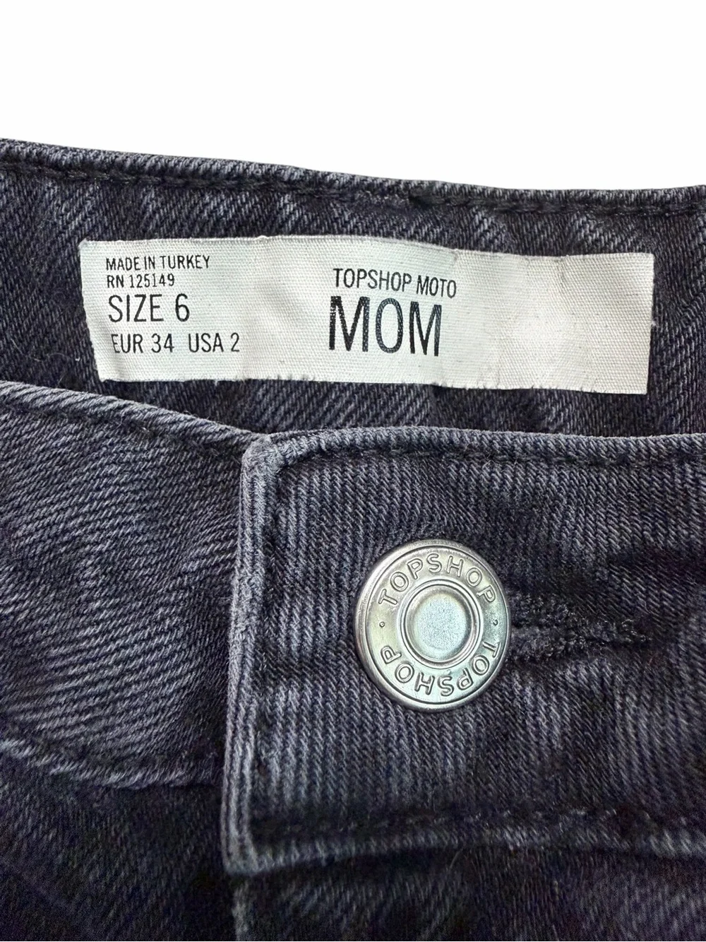 Topshop Moto Mom Denim Shorts | High Waisted |‎ Washed Black | Size 2